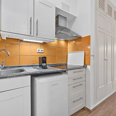 Elisium Apartamentos *